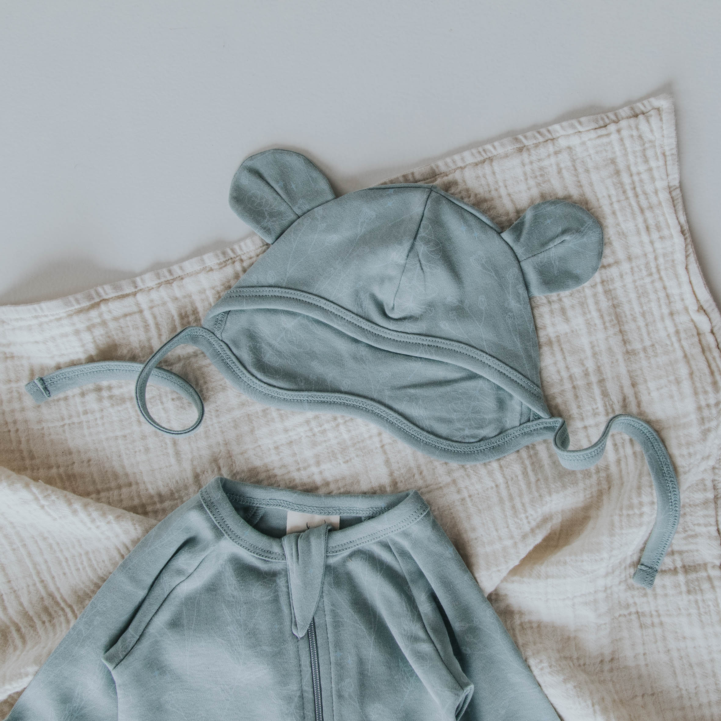 Cute bear baby hat - organic cotton baby clothes - buck and baa